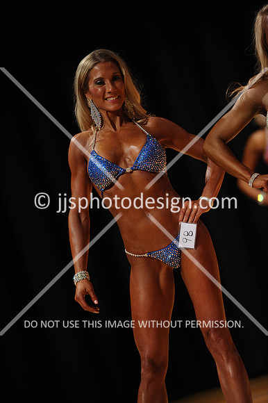 042217_Bik_Debut-071