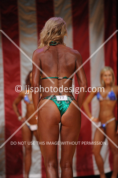 042217_Bik_Debut-099