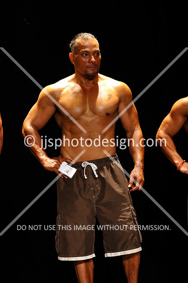 072217_MenPhysique-072