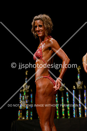 041214_Fig_Nov_Tall-213