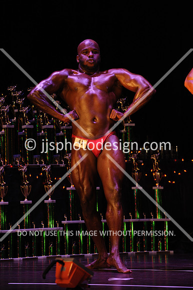 102817_MenOpenMiddle-016