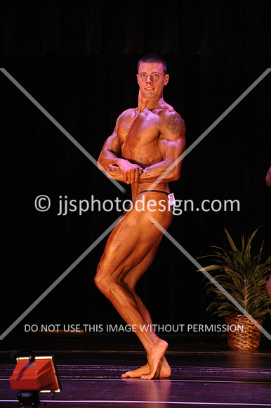 102817_MenOpenMiddle-027