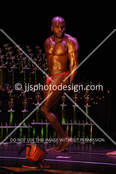 102817_MenOpenMiddle-031