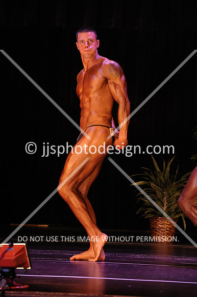 102817_MenOpenMiddle-034