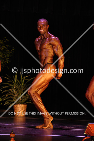 102817_MenOpenMiddle-036