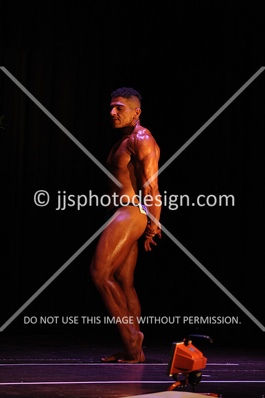 102817_MenOpenMiddle-039