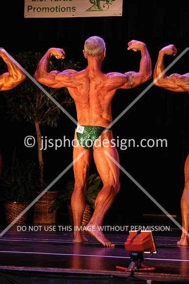 102817_MenOpenMiddle-046