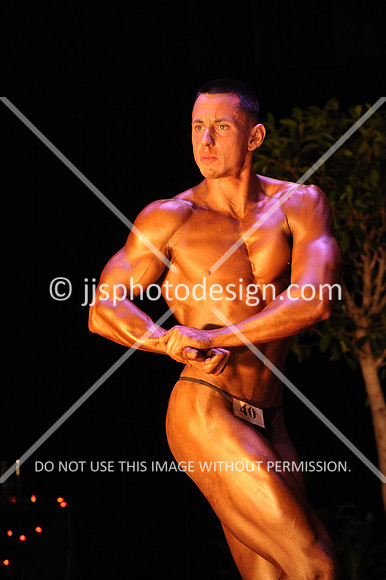102817_MenOpenMiddle-067