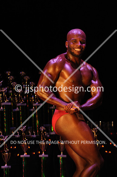 102817_MenOpenMiddle-068