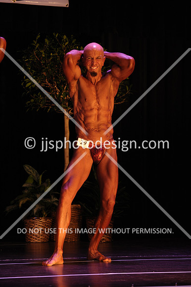 102817_MenOpenMiddle-070