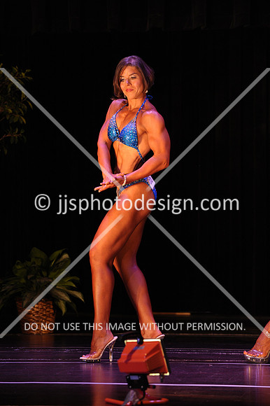 102817_WomFitBodyNovice-027