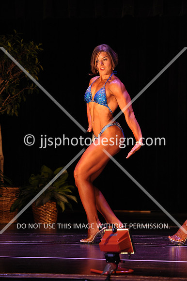 102817_WomFitBodyNovice-035