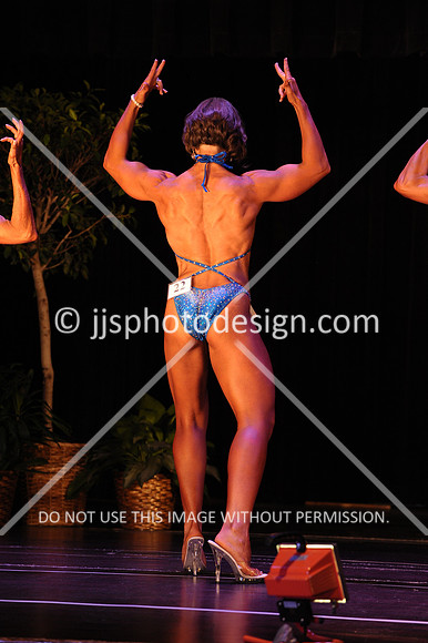 102817_WomFitBodyNovice-040