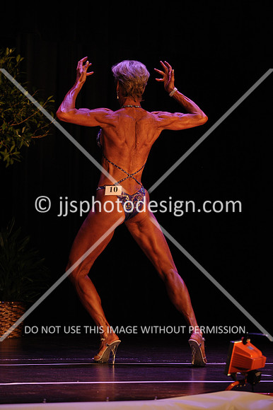 102817_WomFitBodyNovice-045