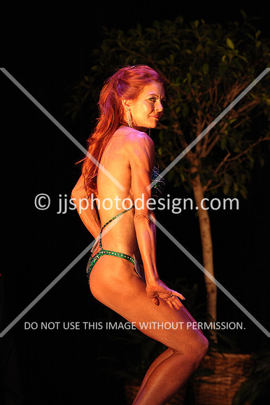 102817_WomFitBodyNovice-055
