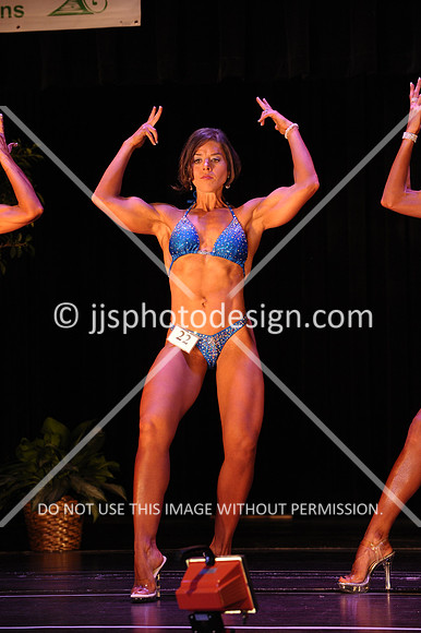 102817_WomFitBodyNovice-071