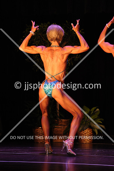 102817_WomFitBodyNovice-085