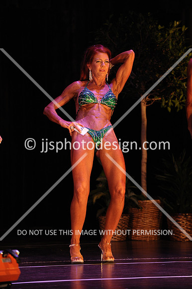 102817_WomFitBodyNovice-138