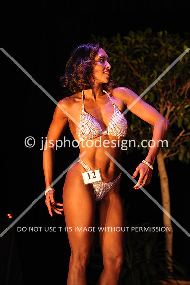 102817_WomFitBodyOpen-008