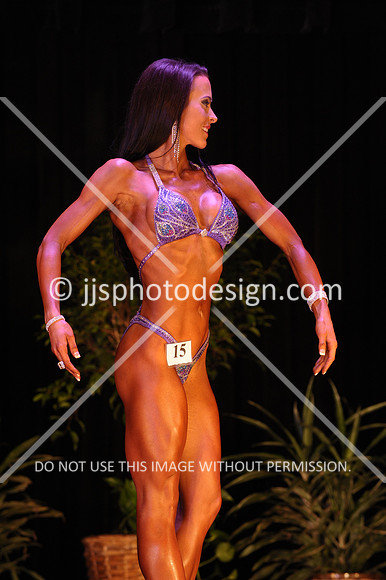 102817_WomFitBodyOpen-011
