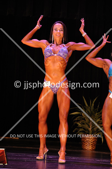 102817_WomFitBodyOpen-030