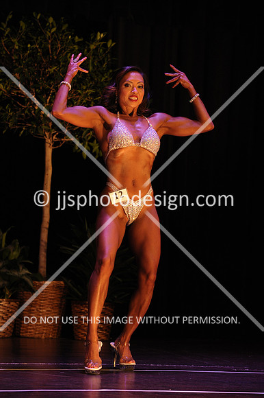 102817_WomFitBodyOpen-034