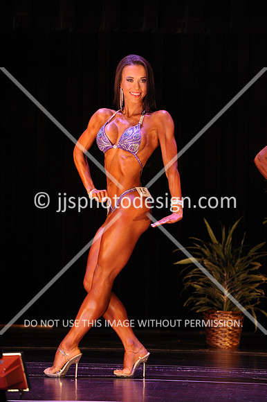 102817_WomFitBodyOpen-044