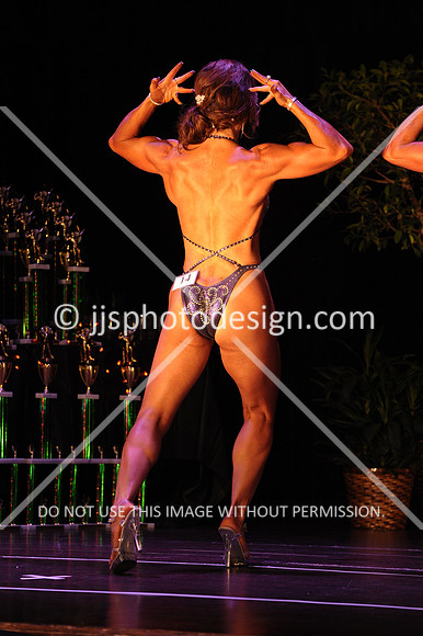 102817_WomFitBodyOpen-049