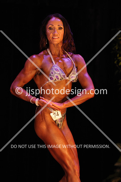 102817_WomFitBodyOpen-061