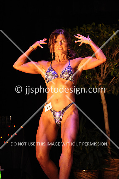 102817_WomFitBodyOpen-082