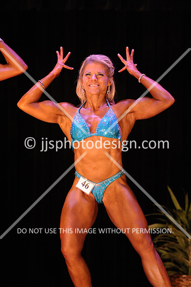 102817_WomFitBodyOpen-084