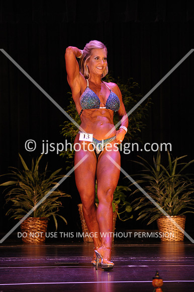 102817_WomFitBodyOpen-102