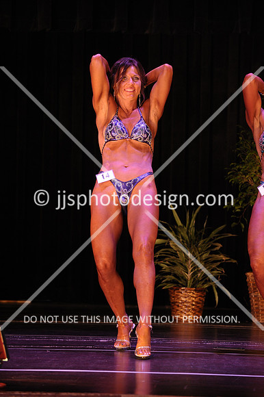 102817_WomFitBodyOpen-114