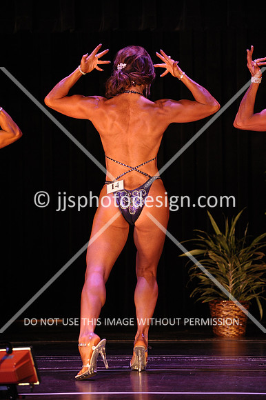 102817_WomFitBodyOpen-121