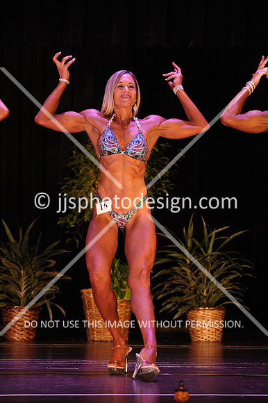 102817_WomFitBodyOpen-144