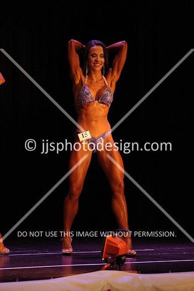 102817_WomFitBodyOpen-148