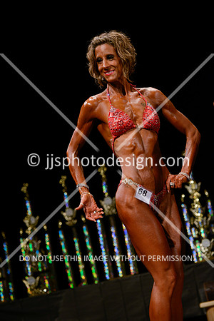 041214_Fig_Nov_Tall-85