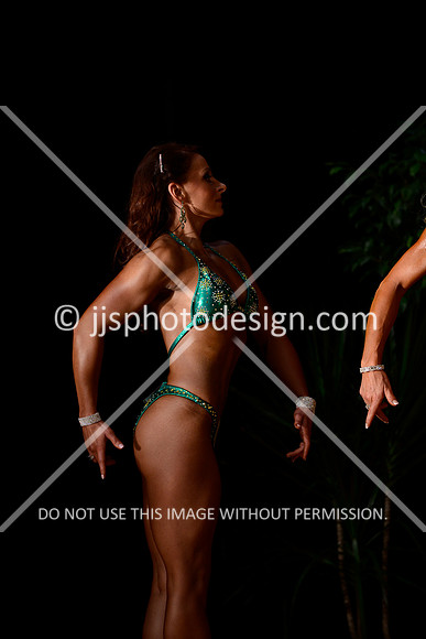 102514_Fig_Nov_Short-35