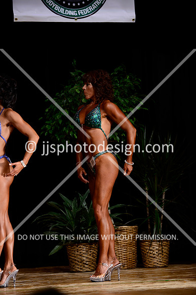 102514_Fig_Nov_Short-24