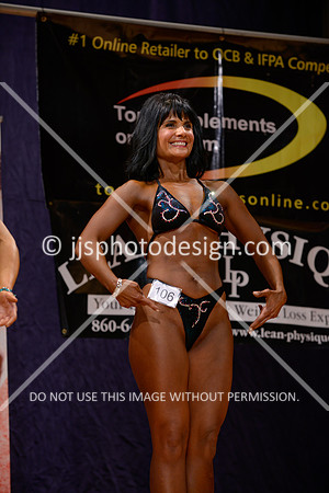 041914_Fig_Debut_A-43