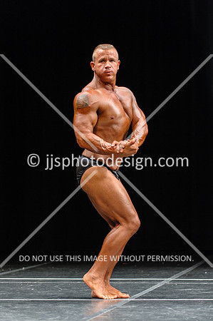 100618_Men_Nov-25