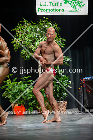 102718_Men_Mas_40-42