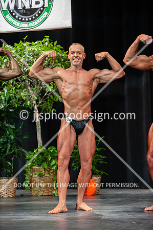 102718_Men_Mas_40-12