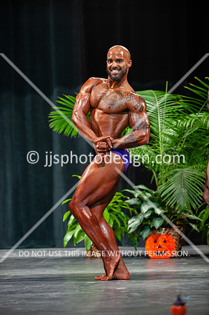102718_Men_Nov-14