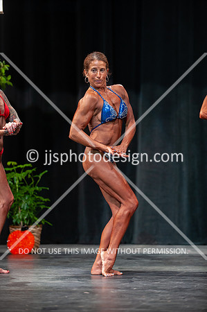 102718_Wom_Mas-103