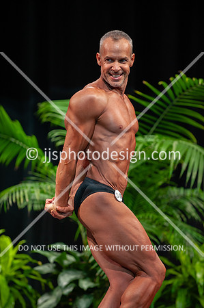 102718_Men_Open_Light-23