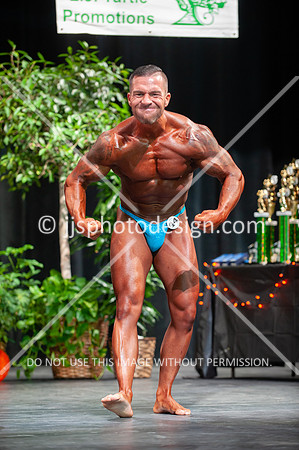 102718_Men_Open_Middle-096
