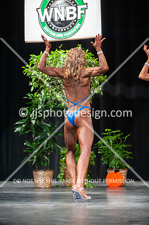 102718_Fitbody_Nov-20