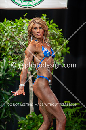 102718_Fitbody_Nov-30