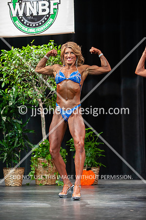 102718_Fitbody_Nov-05